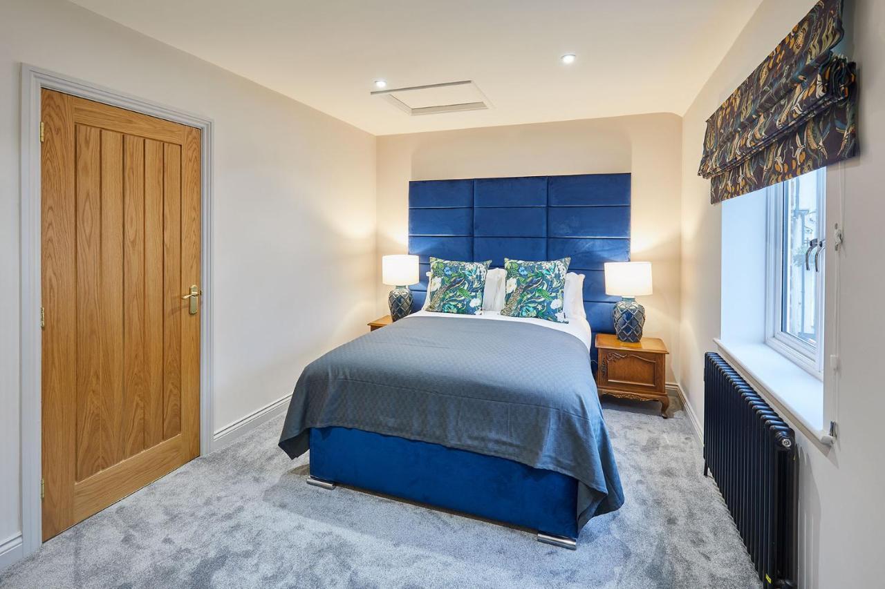 Host & Stay - Black Swan Mews Ripon Buitenkant foto